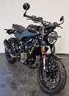 Aperçu Husqvarna Svartpilen 125 2021 vue 3/4 droite