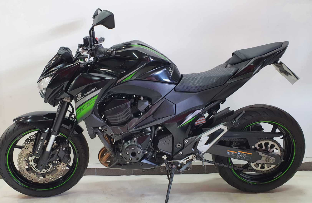 Kawasaki Z 800 ABS 2016 vue gauche