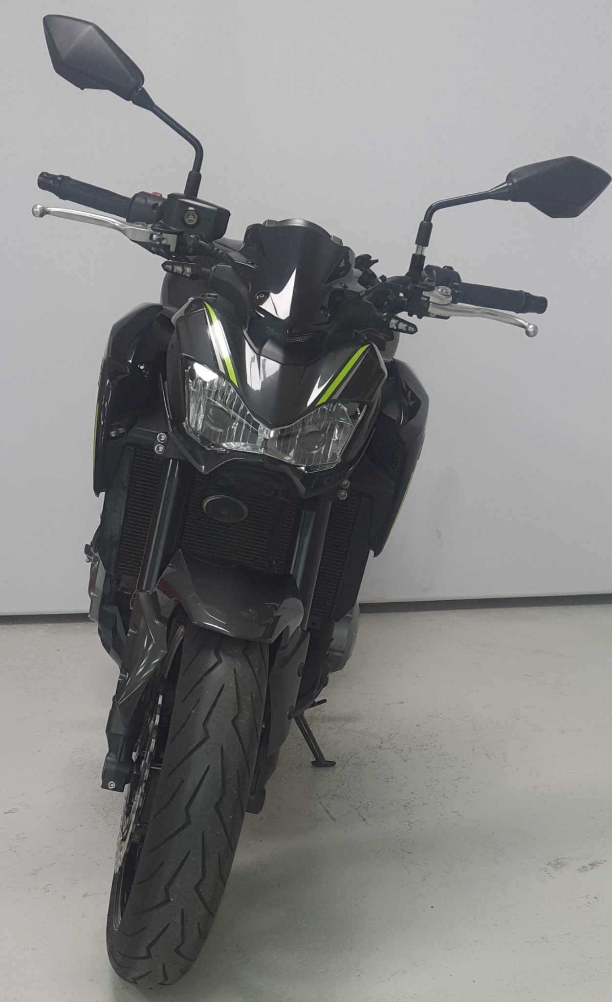 Kawasaki Z 900 2018 HD vue avant