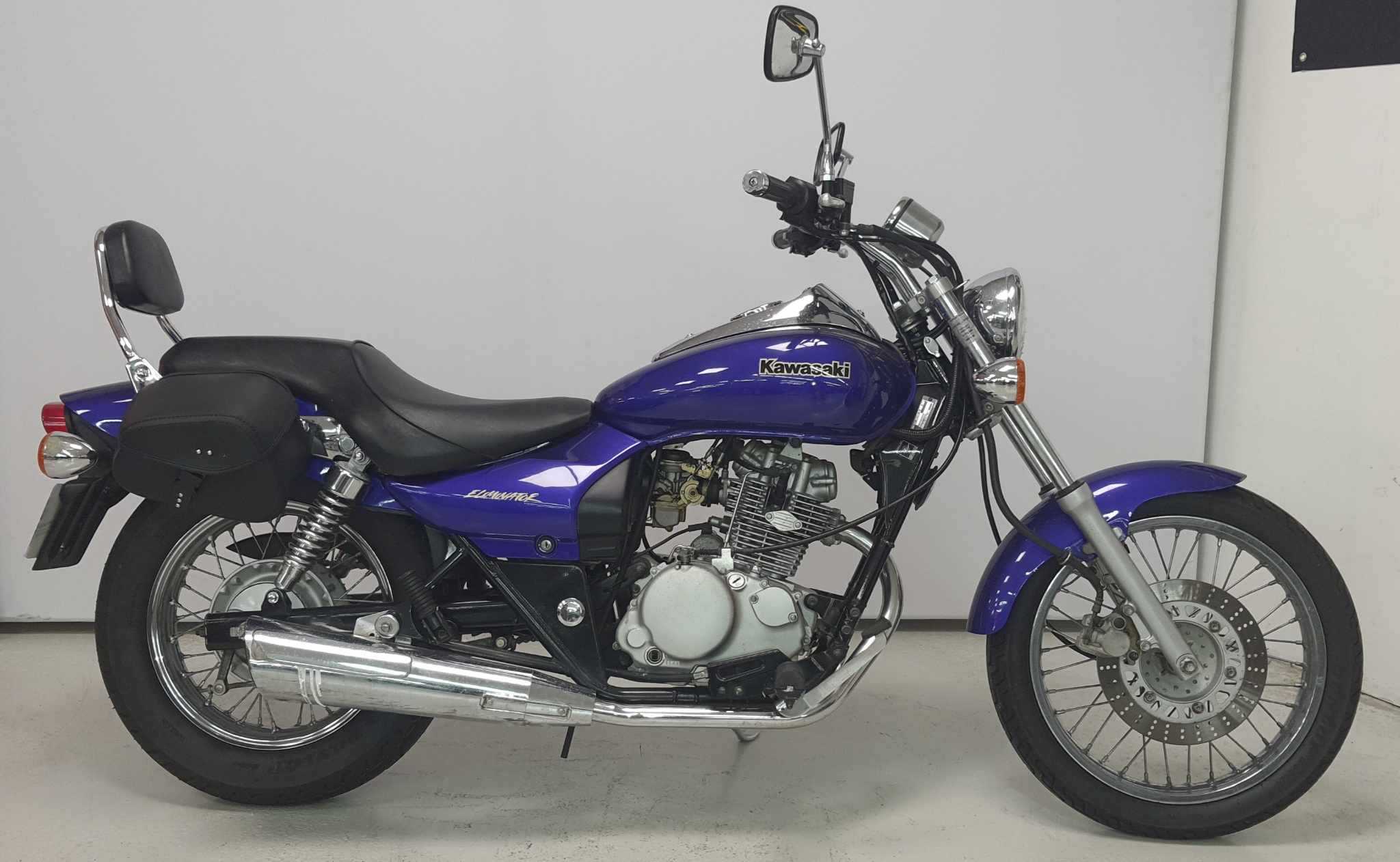 Kawasaki BN 125 Eliminator 1998 HD vue gauche