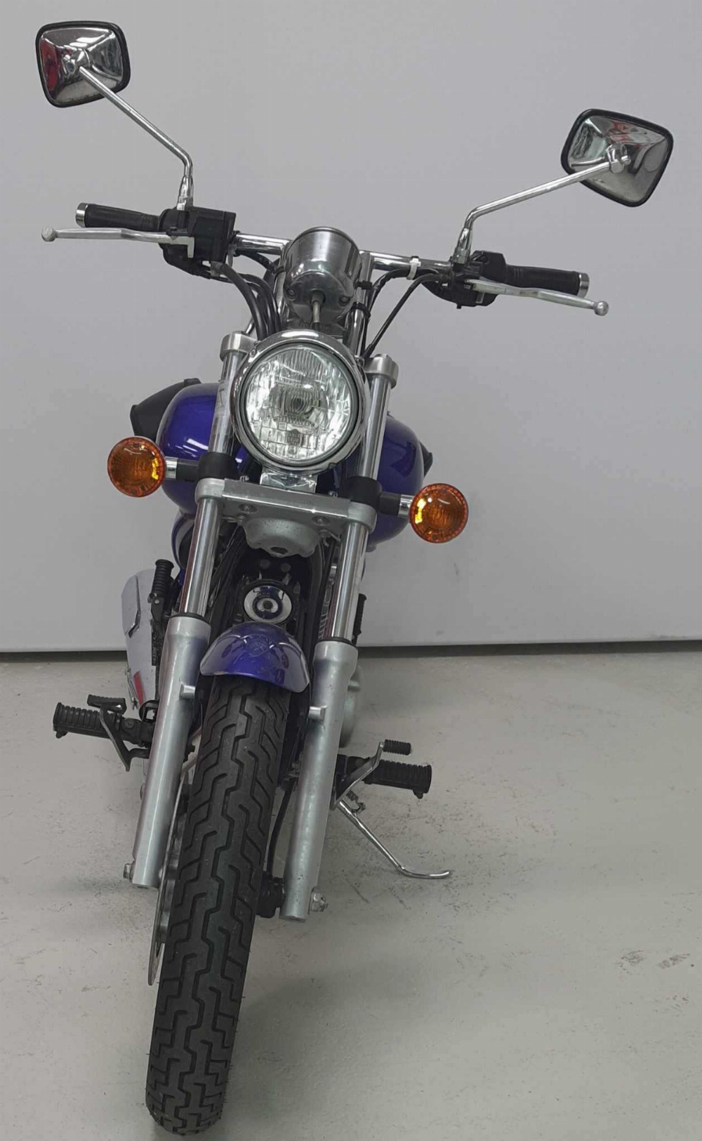 Kawasaki BN 125 Eliminator 1998 vue avant