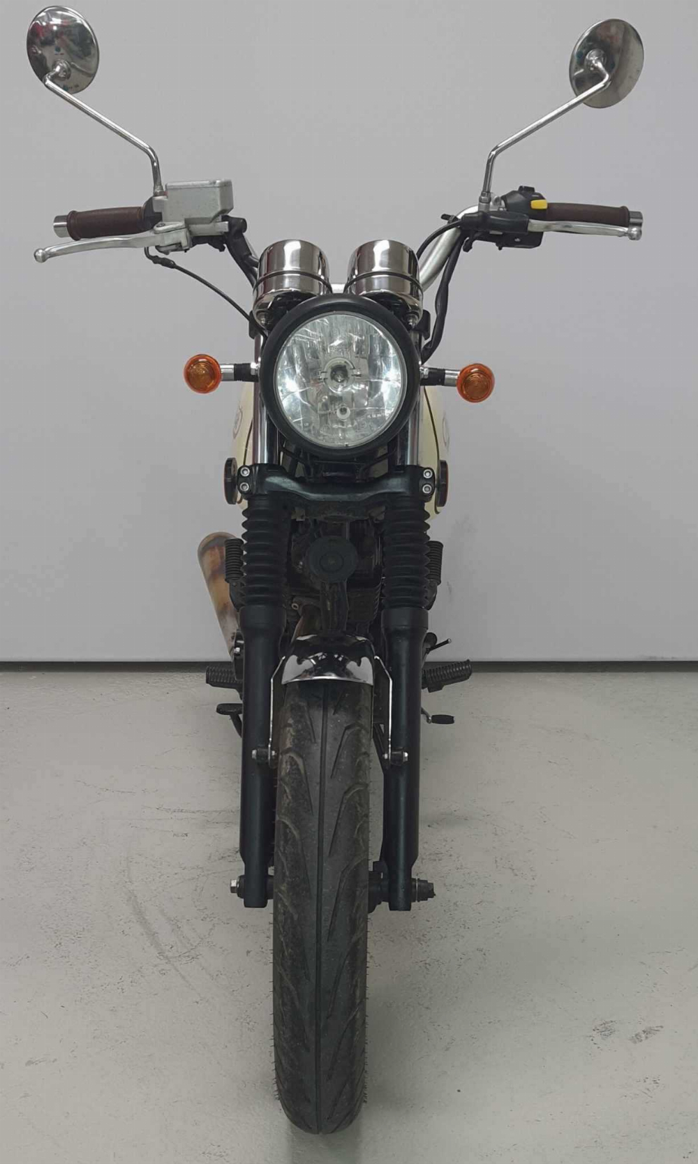 Mash BROWN SEVEN 125CC INJECTION 2020 vue avant