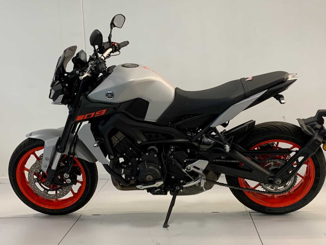 Yamaha MT-09 850 ABS 2018 HD vue avant