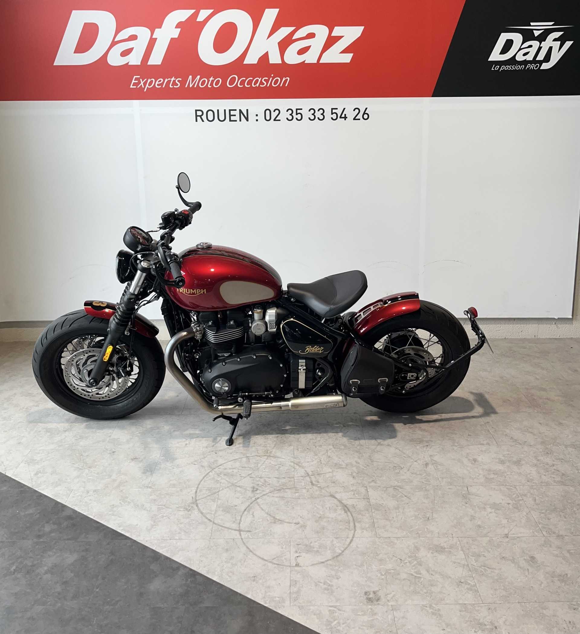 Triumph BONNEVILLE BOBBER T120 GOLD LINE BOBBER GOLD LINE 2022 HD vue gauche
