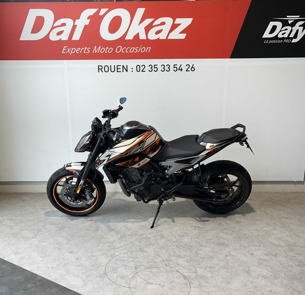 KTM 790 Duke 2018 vue gauche