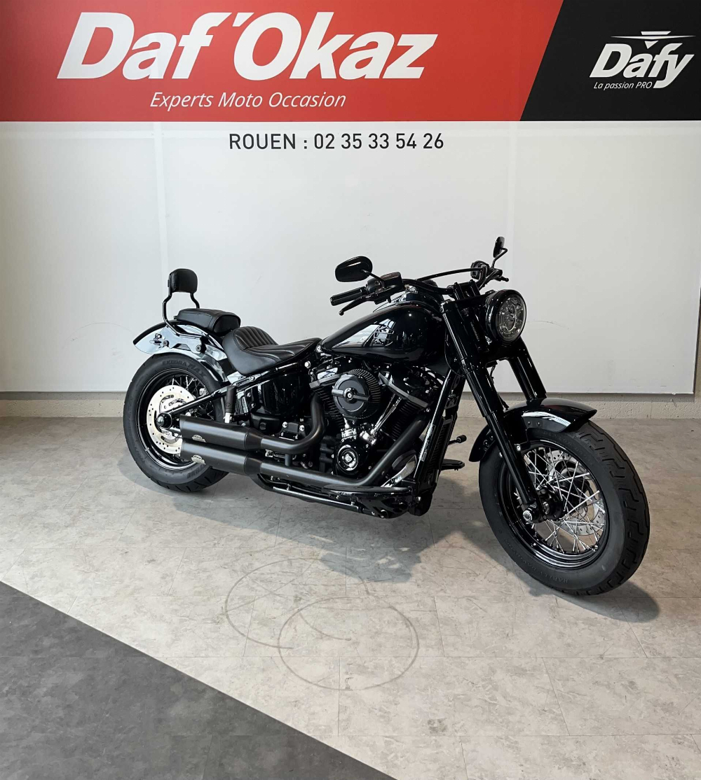 Harley-Davidson SLIM SLIM 107 2019 vue 3/4 droite