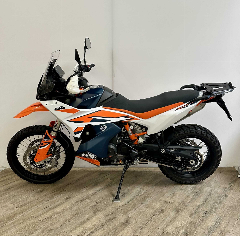 KTM 890 Adventure R 2024 vue gauche