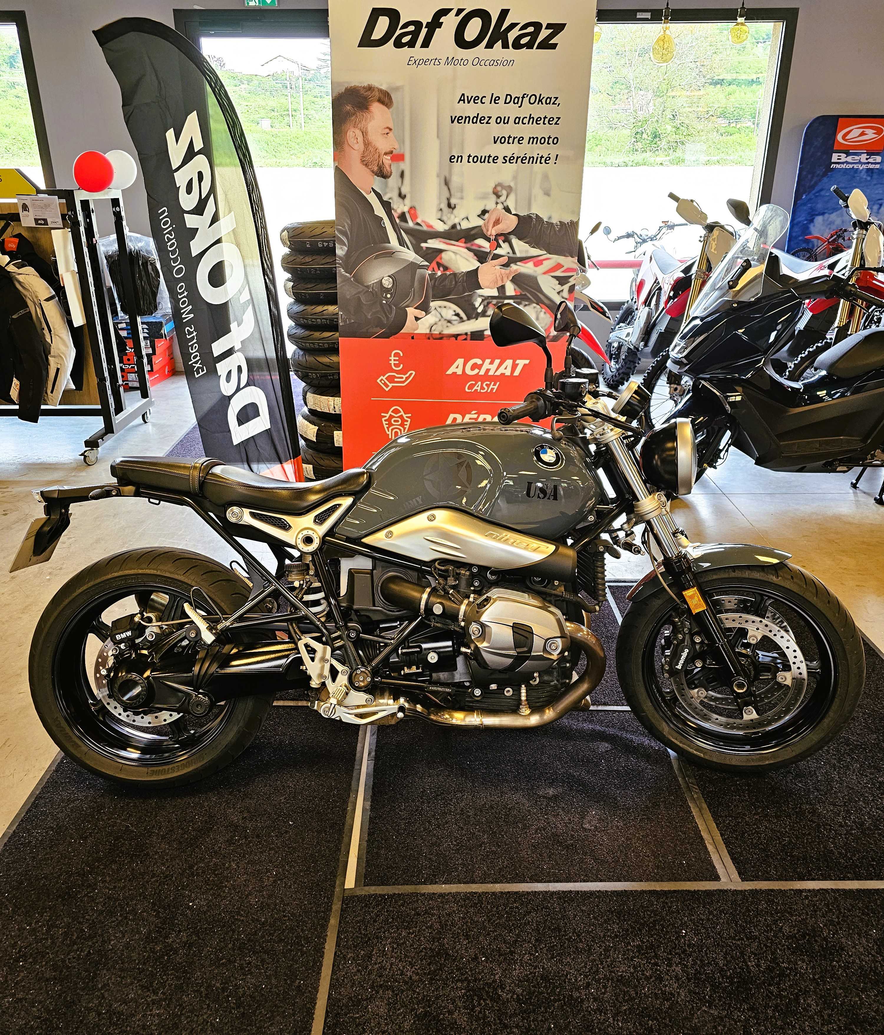BMW R 1200 R Nine-T Pure 2018 HD vue gauche