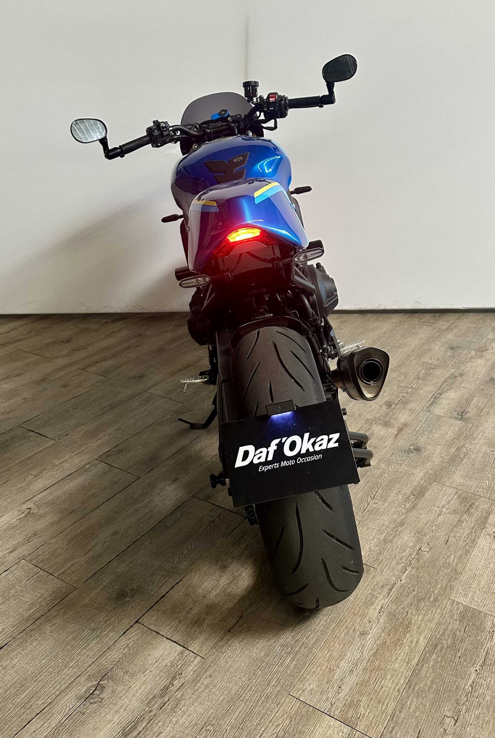 Yamaha XSR 900 2023 vue arrière
