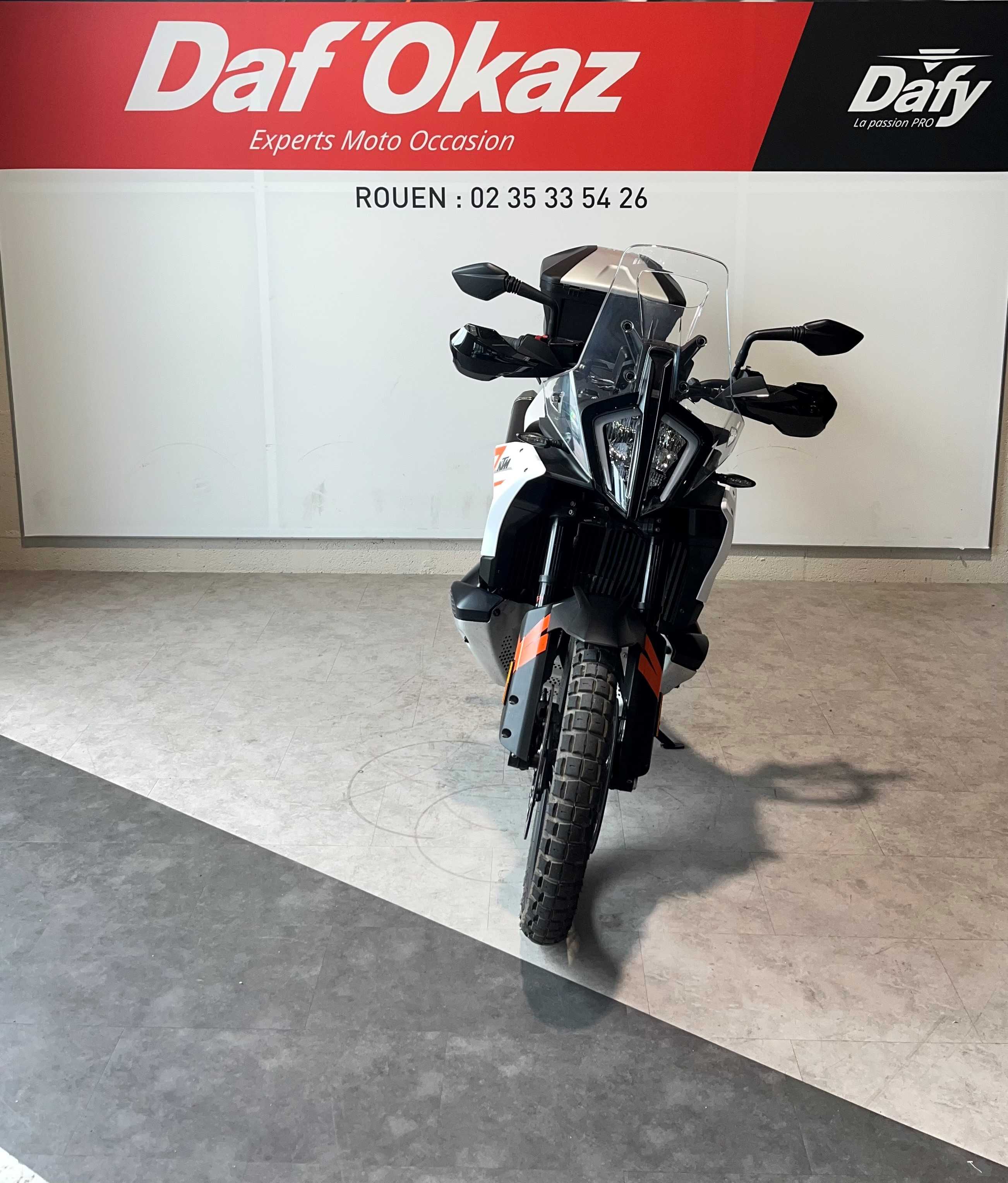 KTM 790 Adventure 2024 HD vue avant