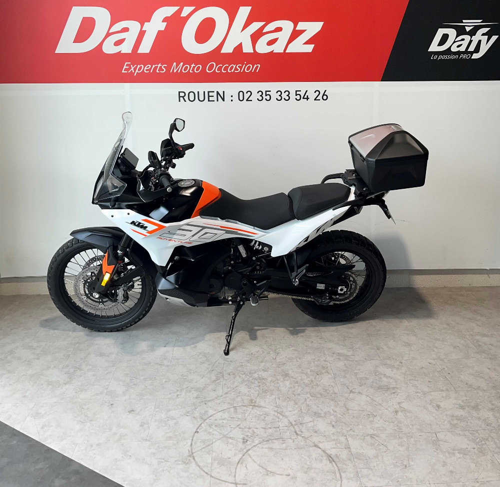 KTM 790 Adventure 2024 vue gauche