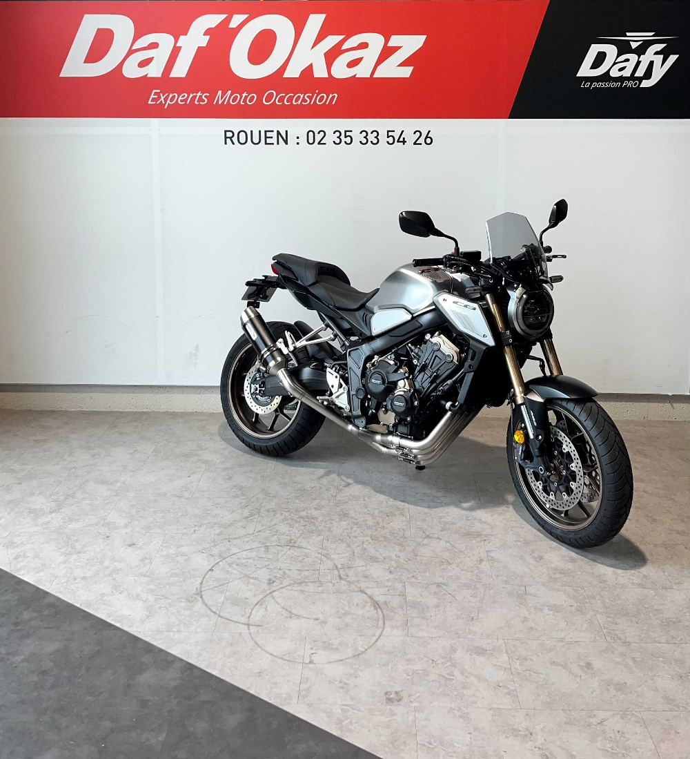 Honda CB 650 R 2019 vue 3/4 droite