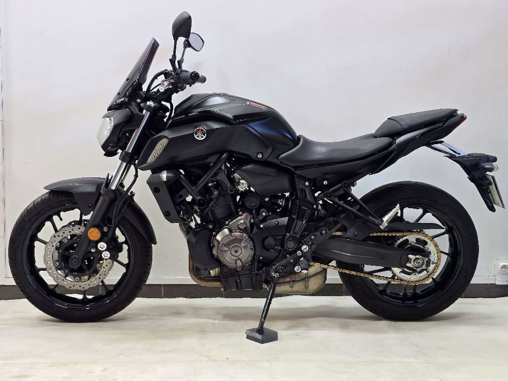 Yamaha MT-07 ABS 2018 vue gauche