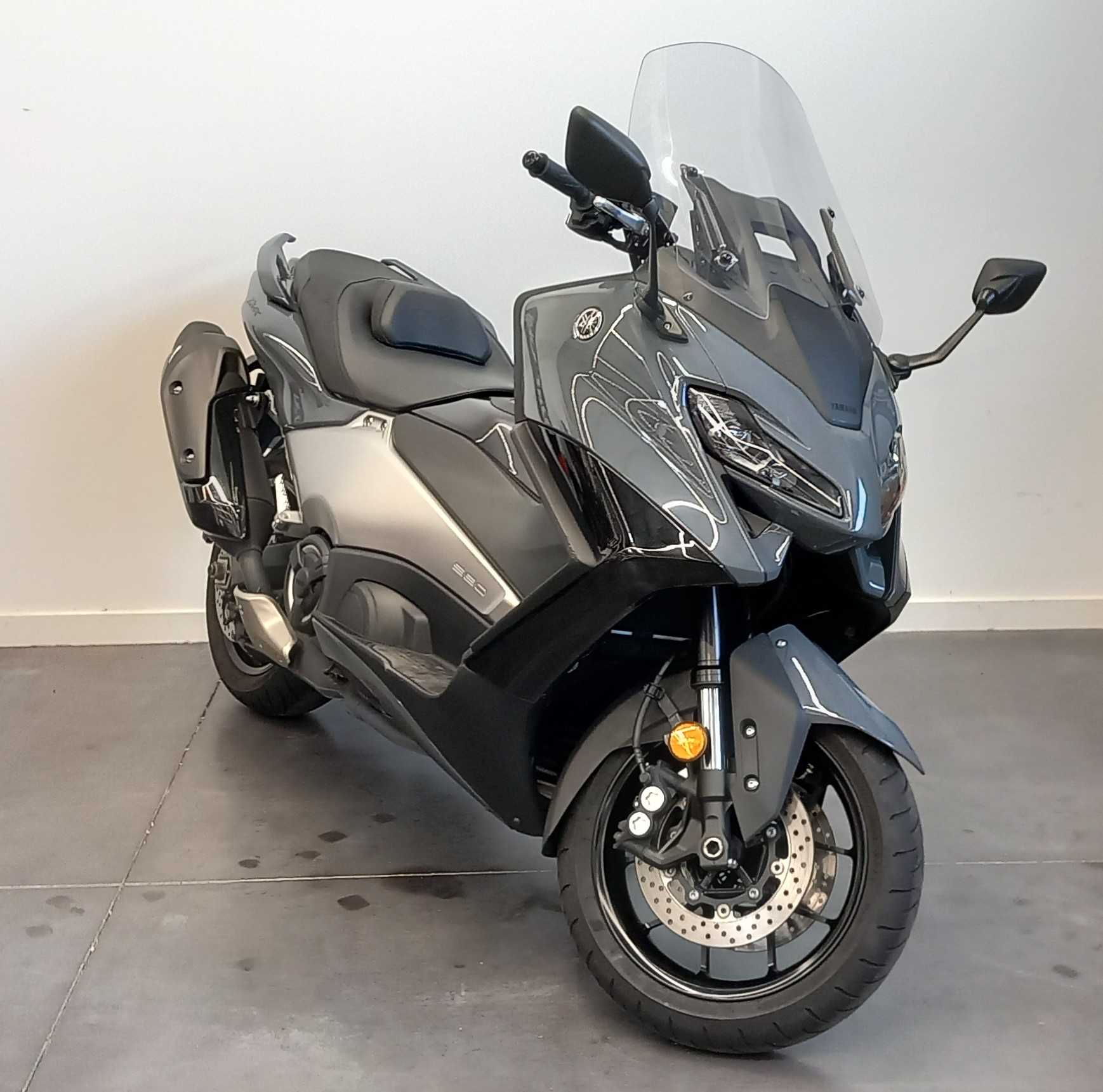 Yamaha XP 560 T-Max 2022 HD vue 3/4 droite