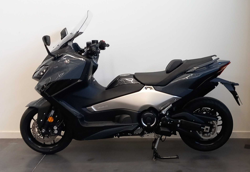 Yamaha XP 560 T-Max 2022 vue gauche