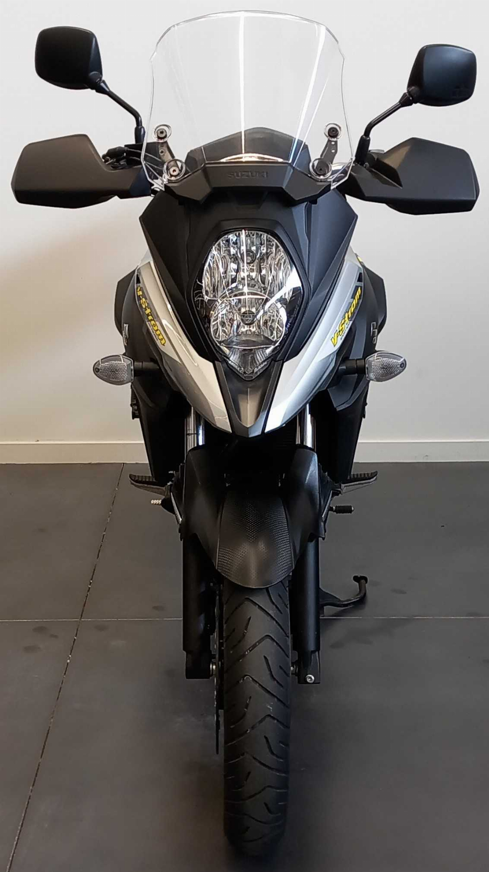 Suzuki DL 650 V-Strom XT 2017 vue avant