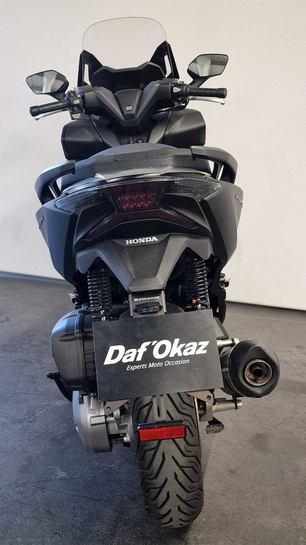 Honda NSS 125 Forza ABS 2022 vue arrière