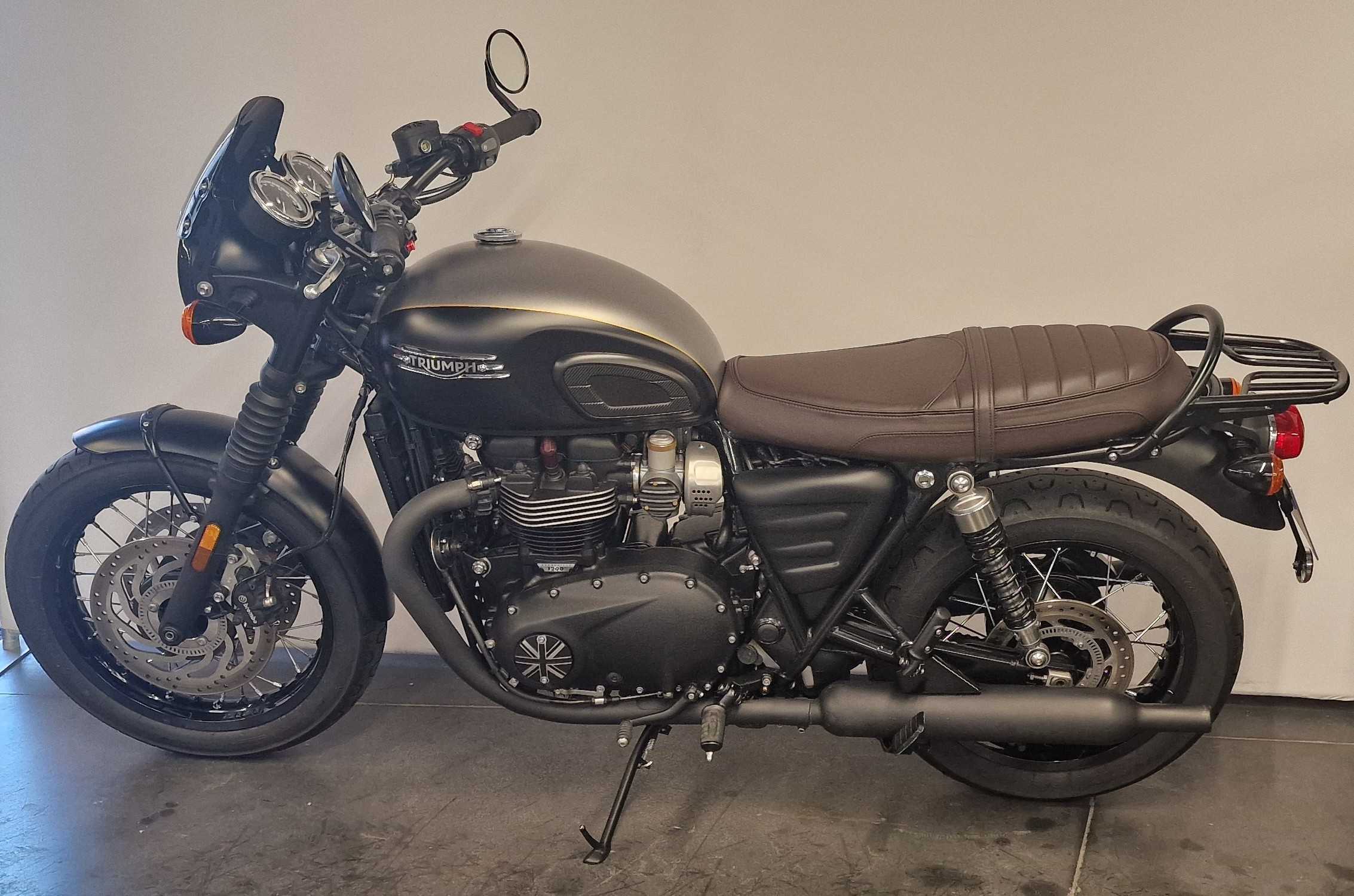 Triumph 1200 Bonneville T120 2023 HD vue gauche