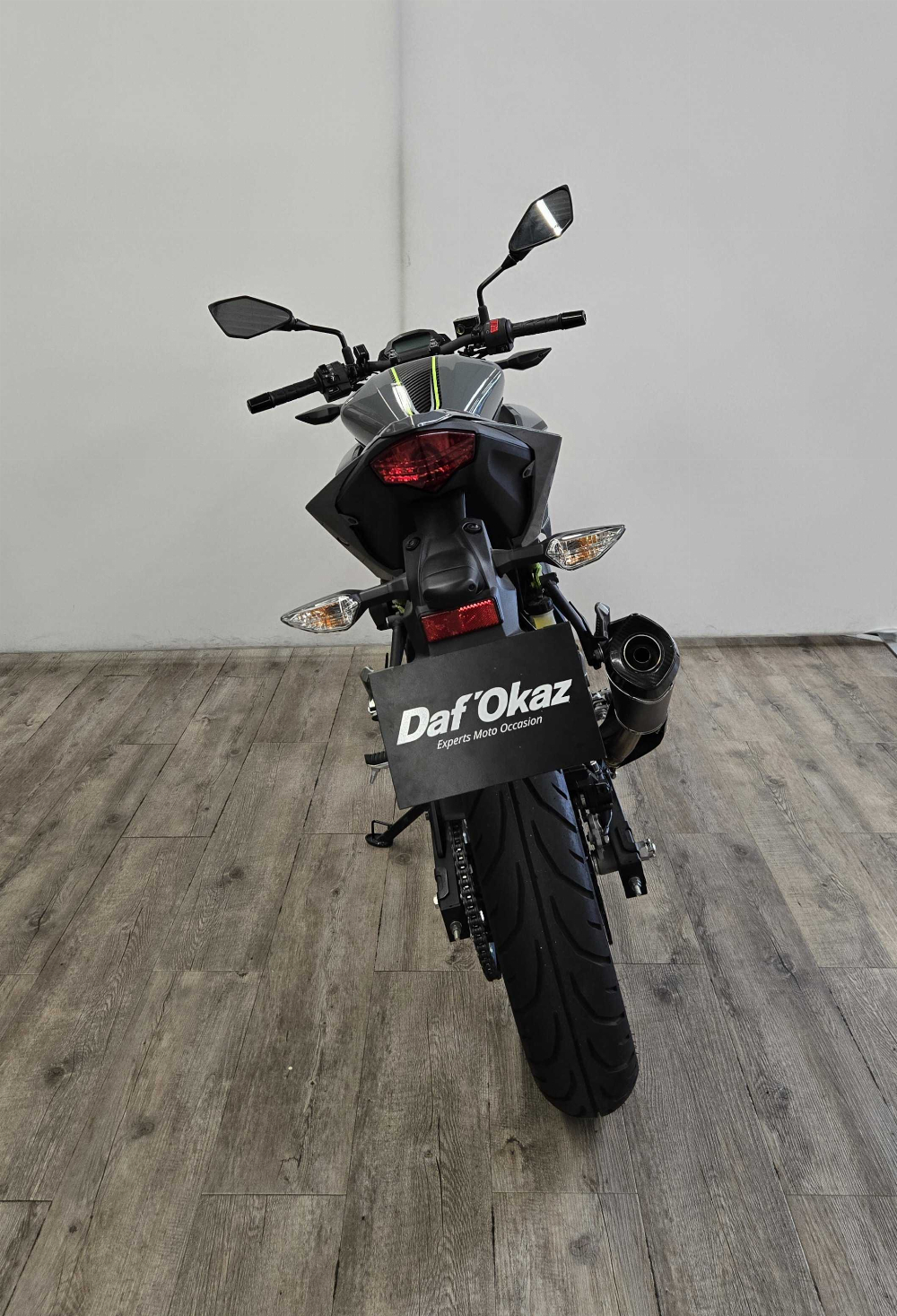 Kawasaki Z 125 2022 vue arrière