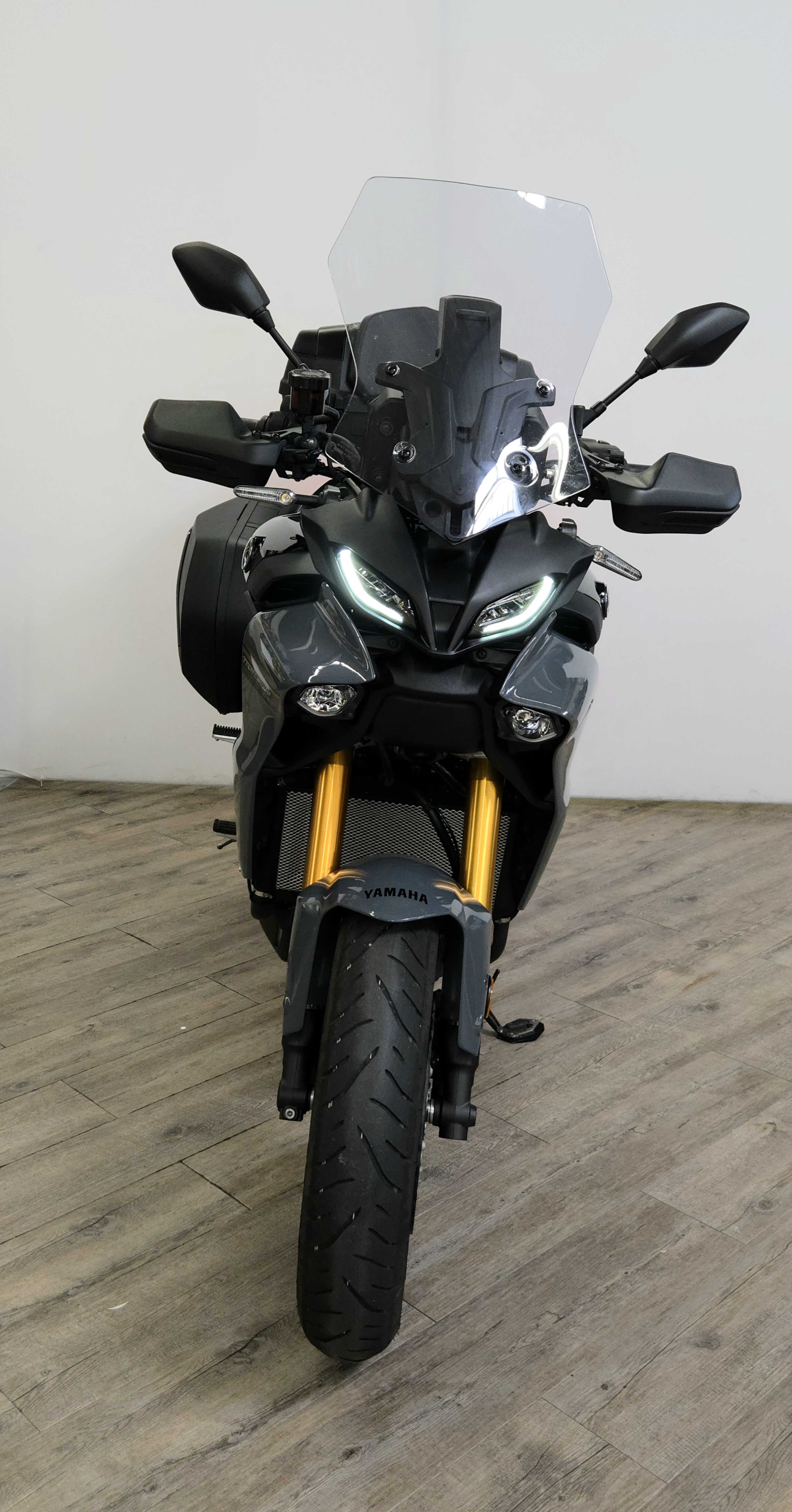 Yamaha Tracer 900 GT 2023 HD vue avant