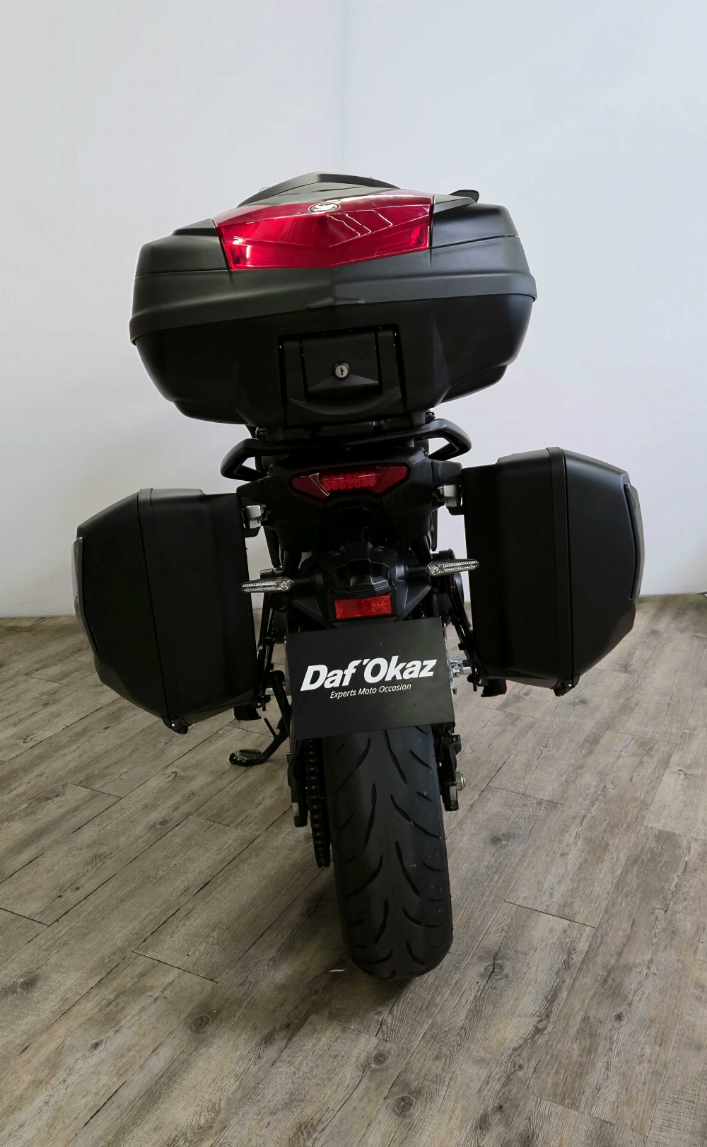 Yamaha Tracer 900 GT 2023 vue arrière