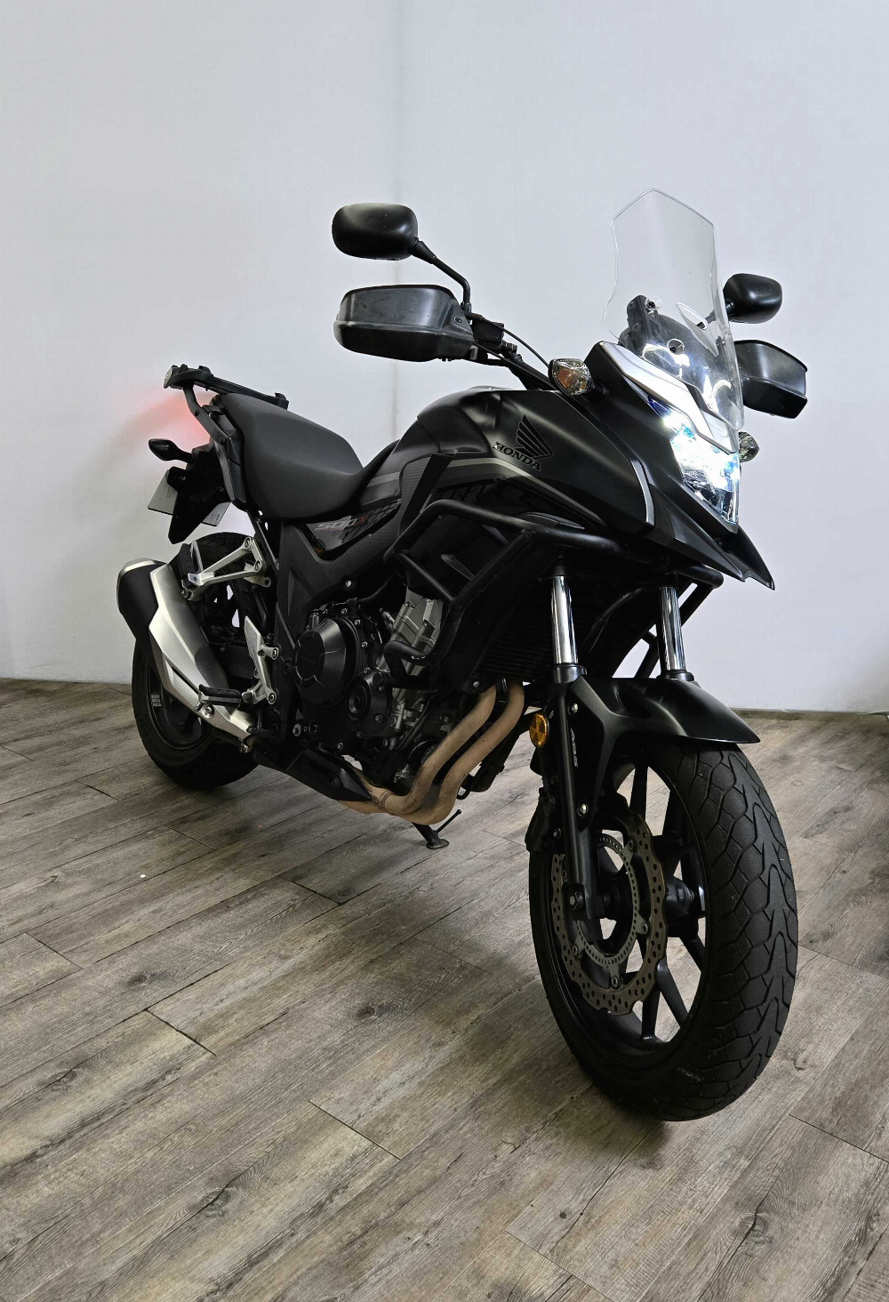 Honda CB 500 X ABS 2018 vue 3/4 droite