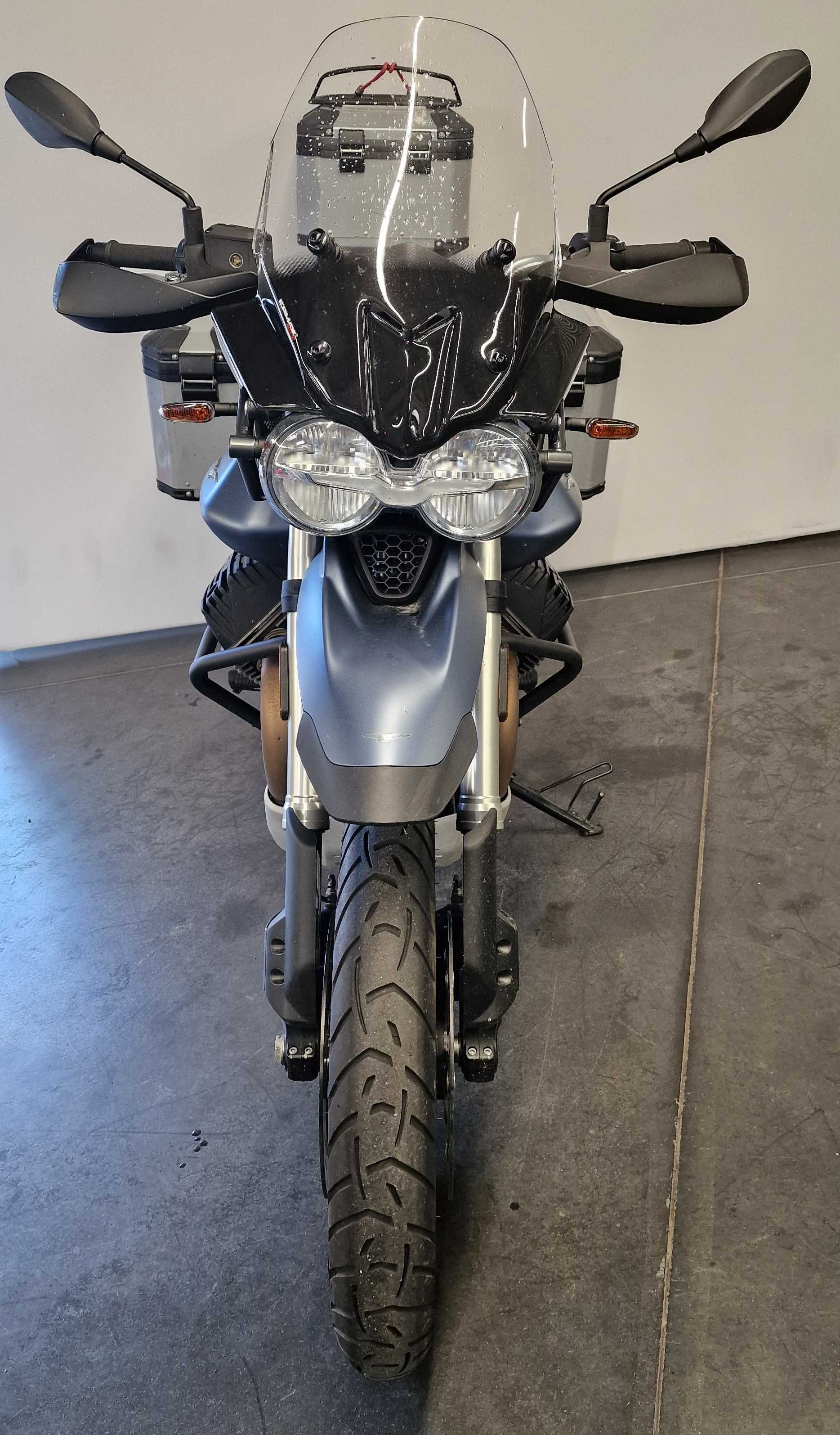 Moto Guzzi V85 TT 2019 HD vue avant