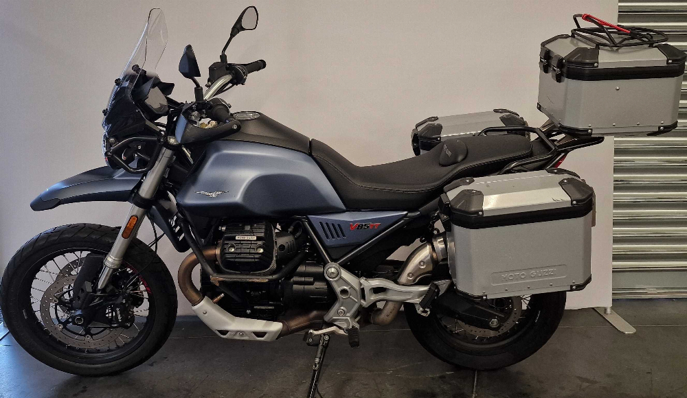 Moto Guzzi V85 TT 2019 vue gauche