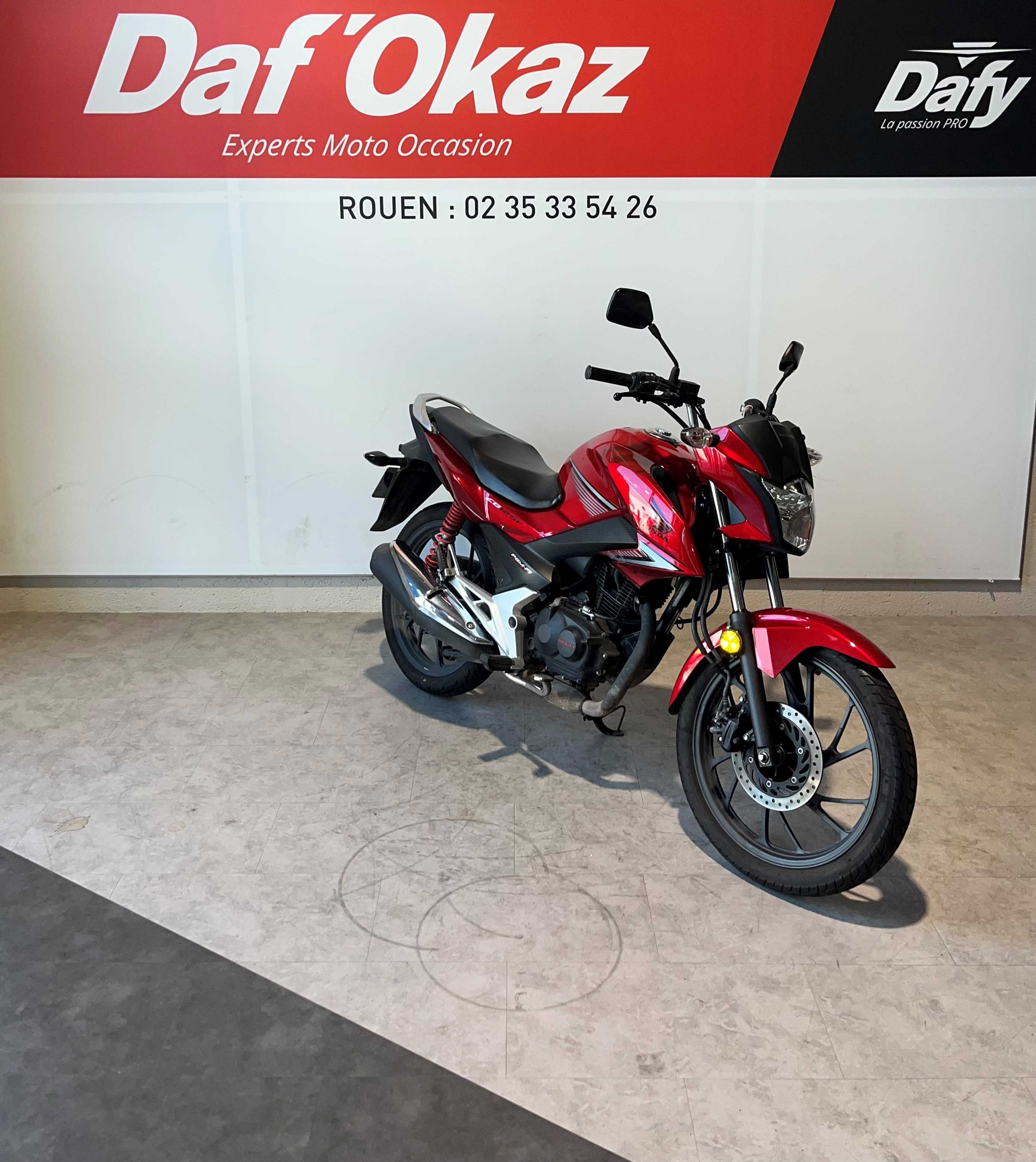 Honda CB 125 F (GLR) 2017 HD vue 3/4 droite