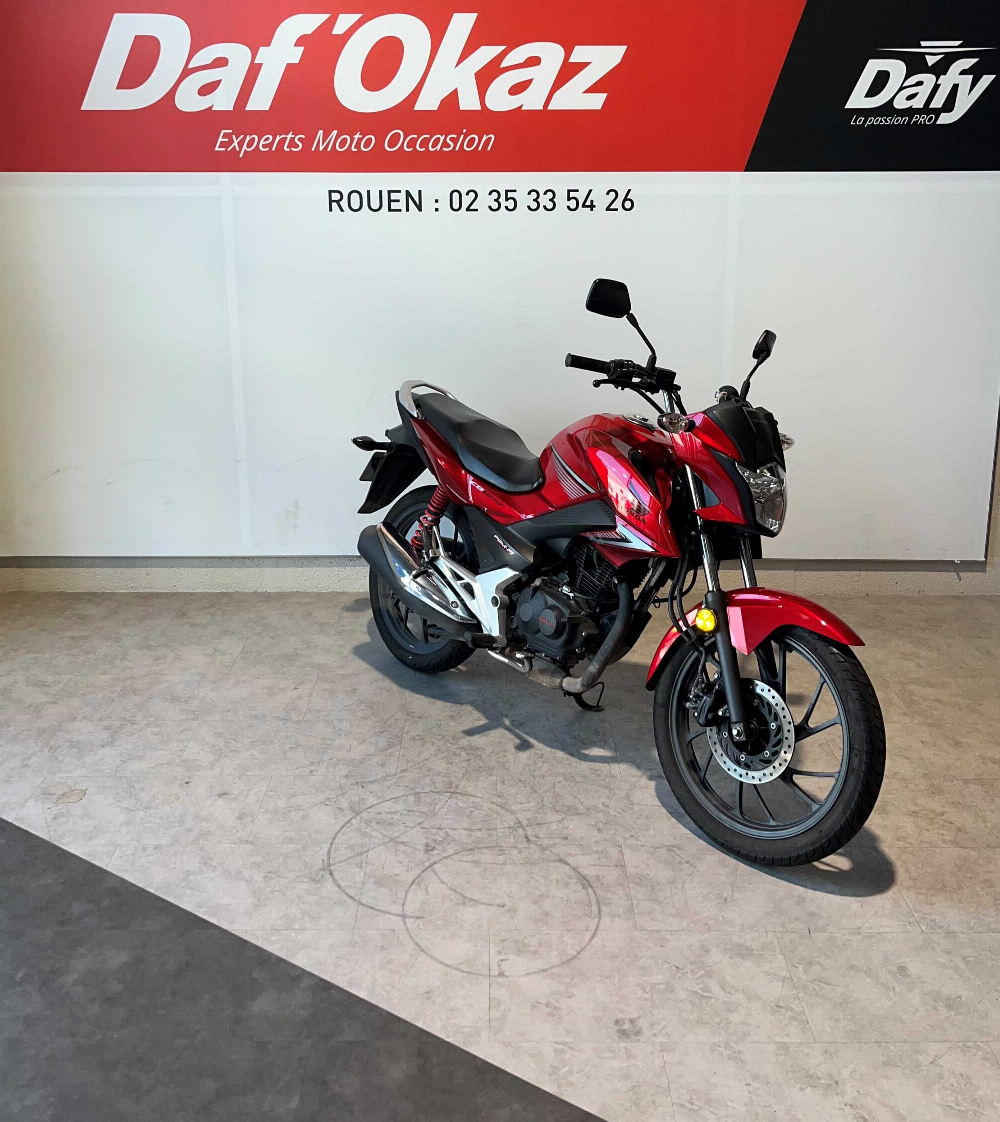 Honda CB 125 F (GLR) 2017 vue 3/4 droite