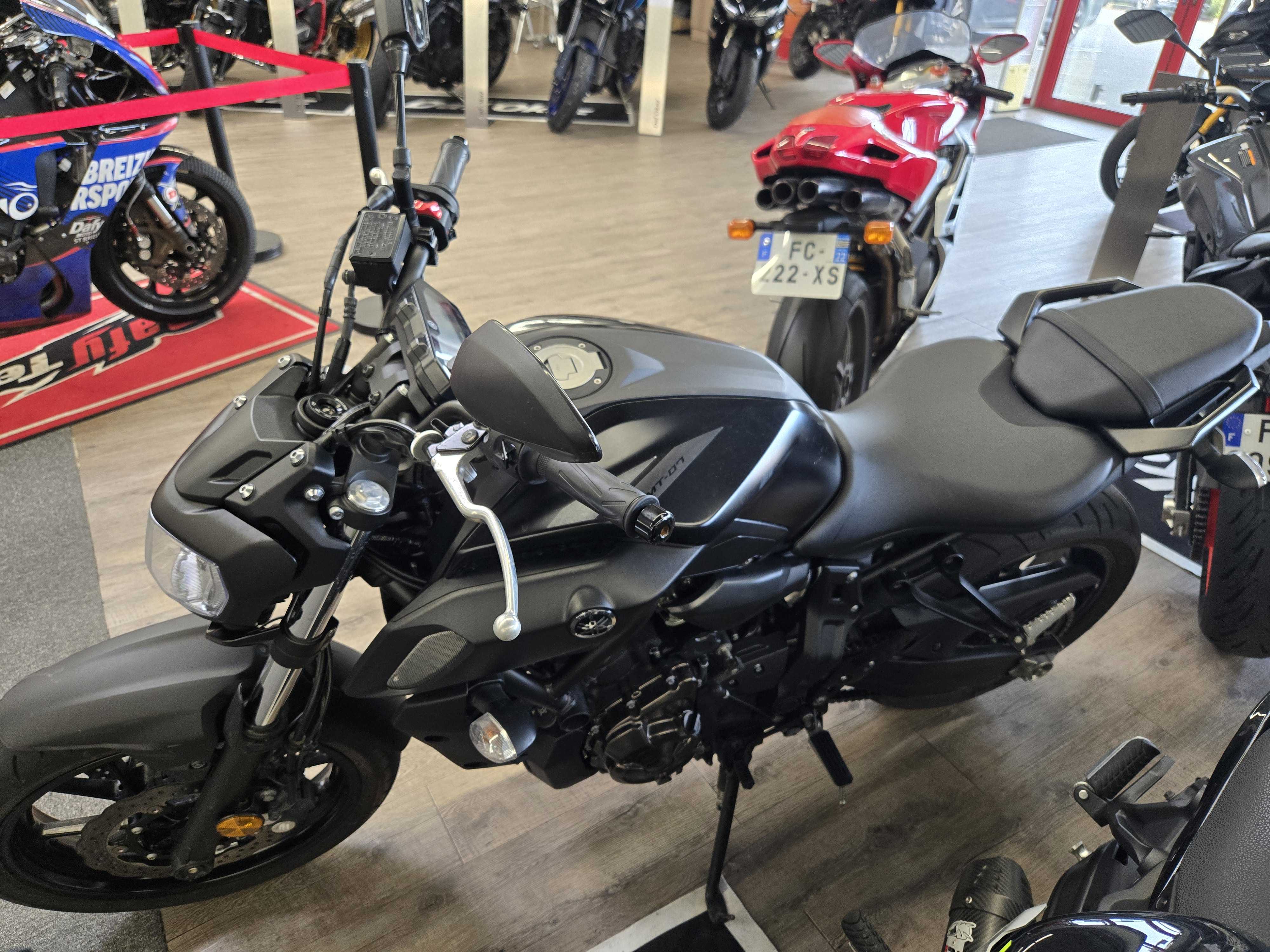 Yamaha MT-07 ABS 2020 HD vue gauche