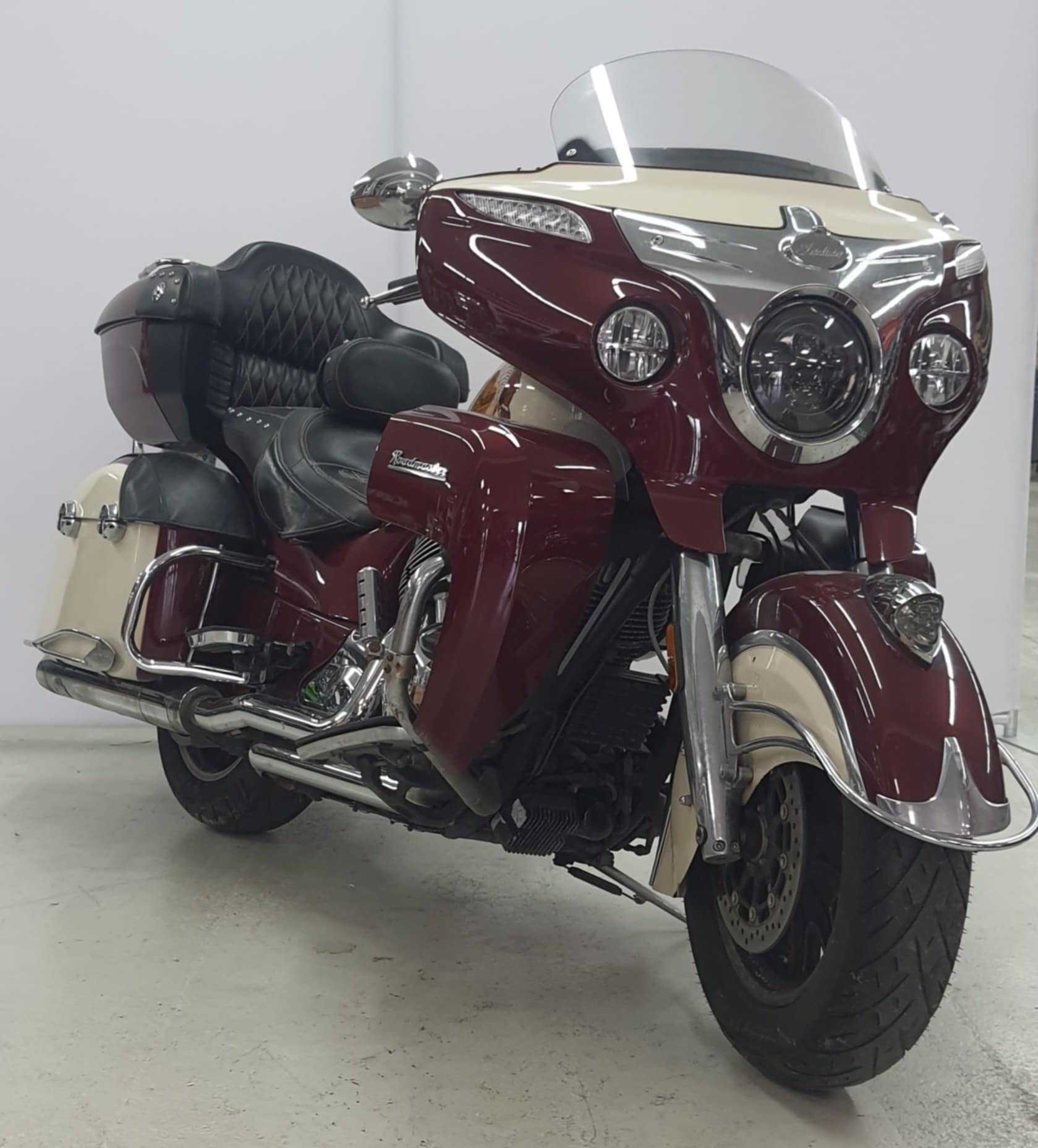 Indian ROADMASTER ROADMASTER 2017 HD vue 3/4 droite