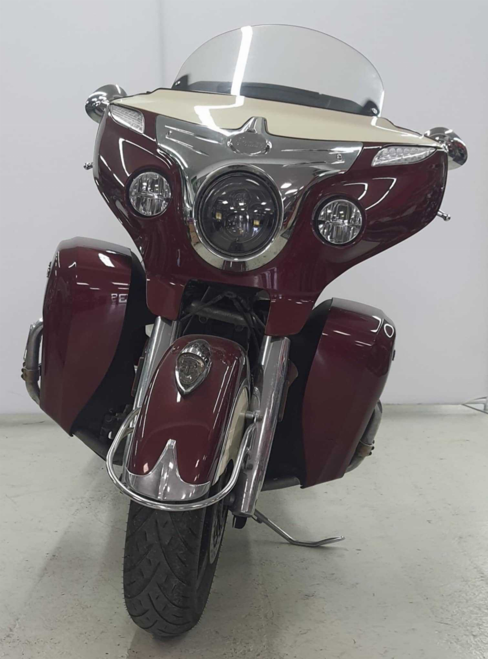 Indian ROADMASTER ROADMASTER 2017 vue avant