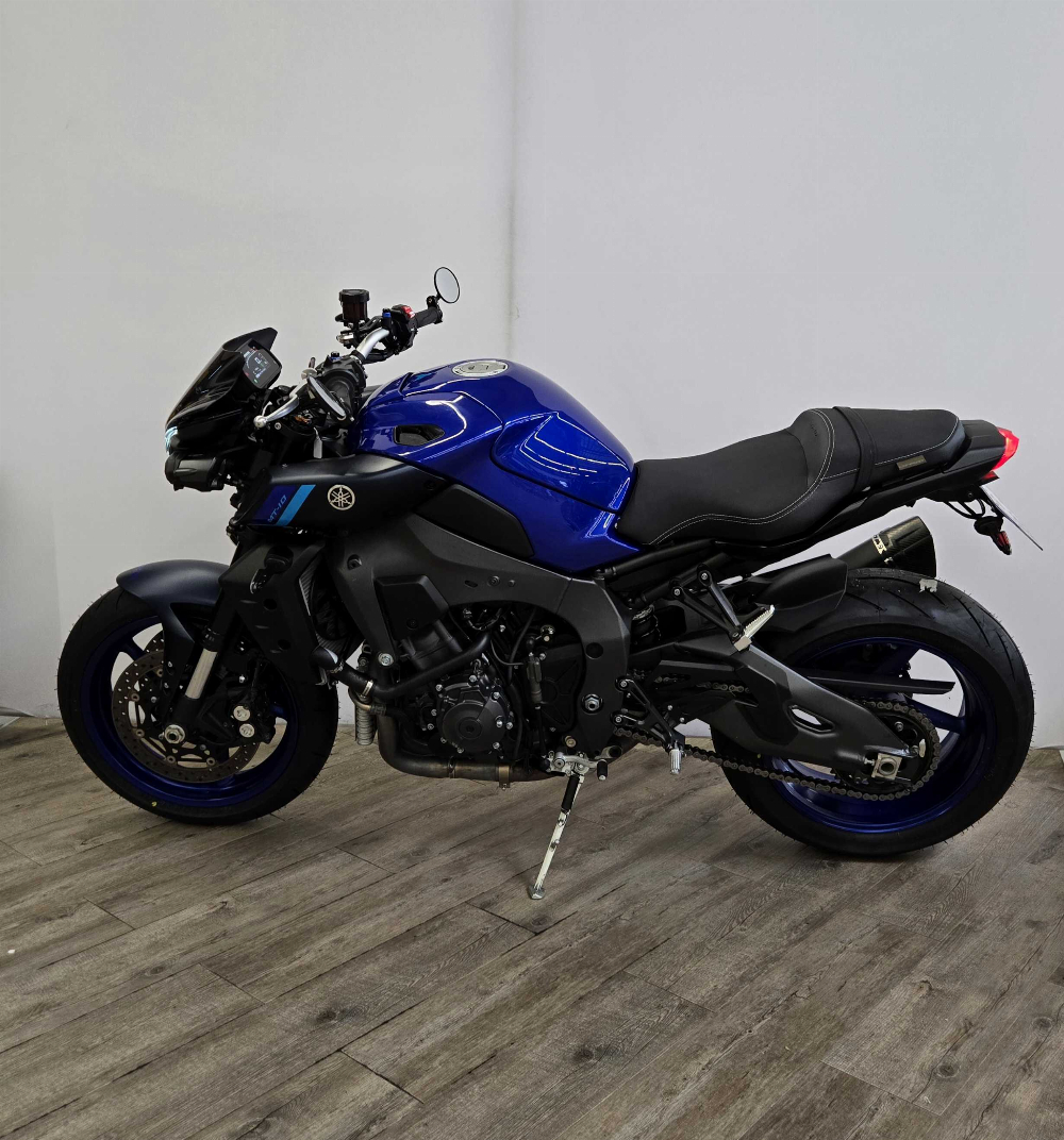 Yamaha MT-10 2022 vue gauche