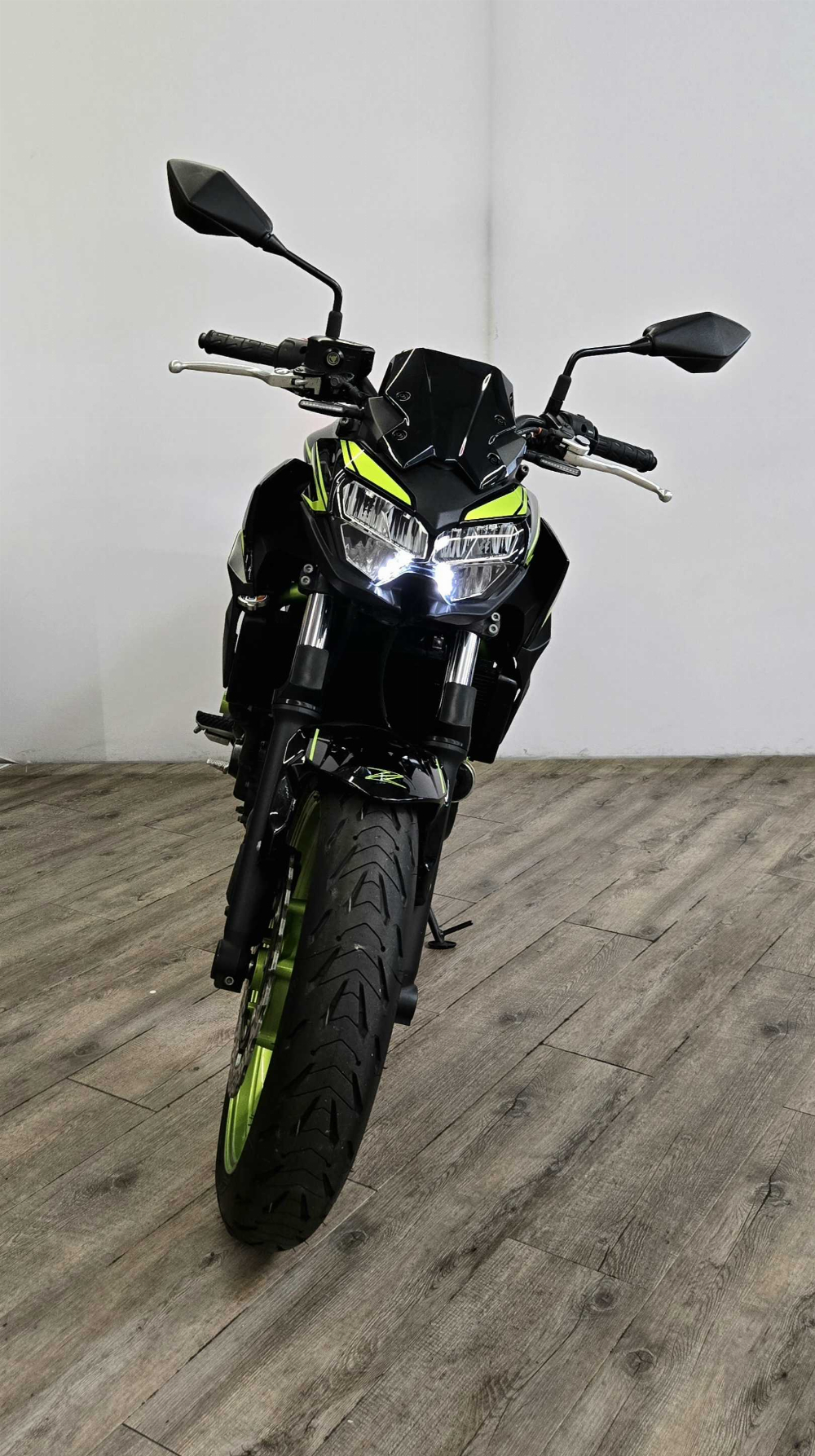 Kawasaki Z 650 2021 vue avant