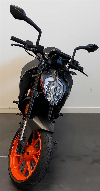 Aperçu KTM 125 Duke 2021 vue avant