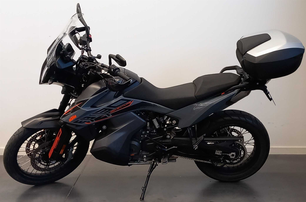 KTM 890 Adventure 2021 vue gauche
