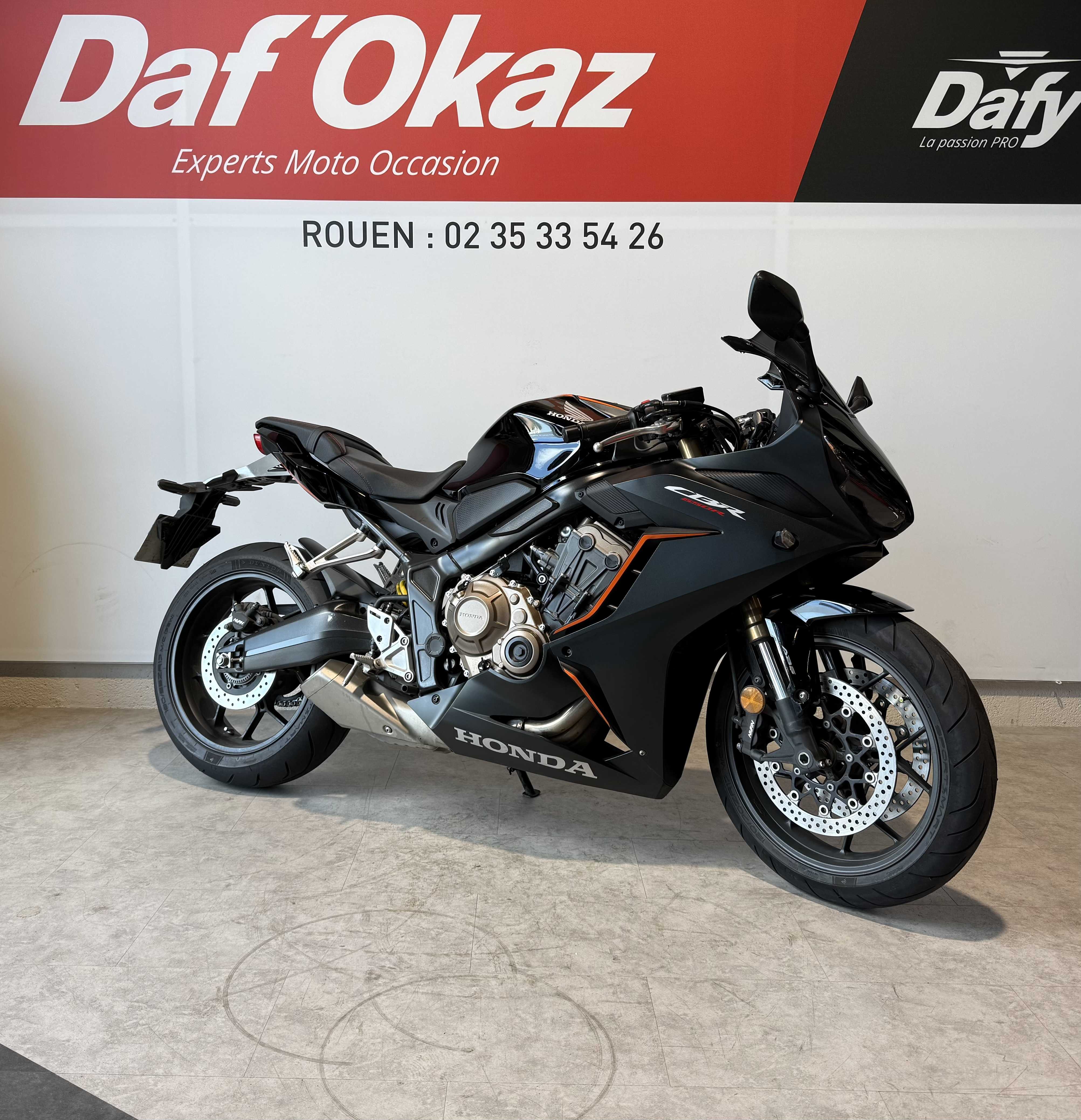 Honda CBR 650 R ABS 2022 HD vue 3/4 droite
