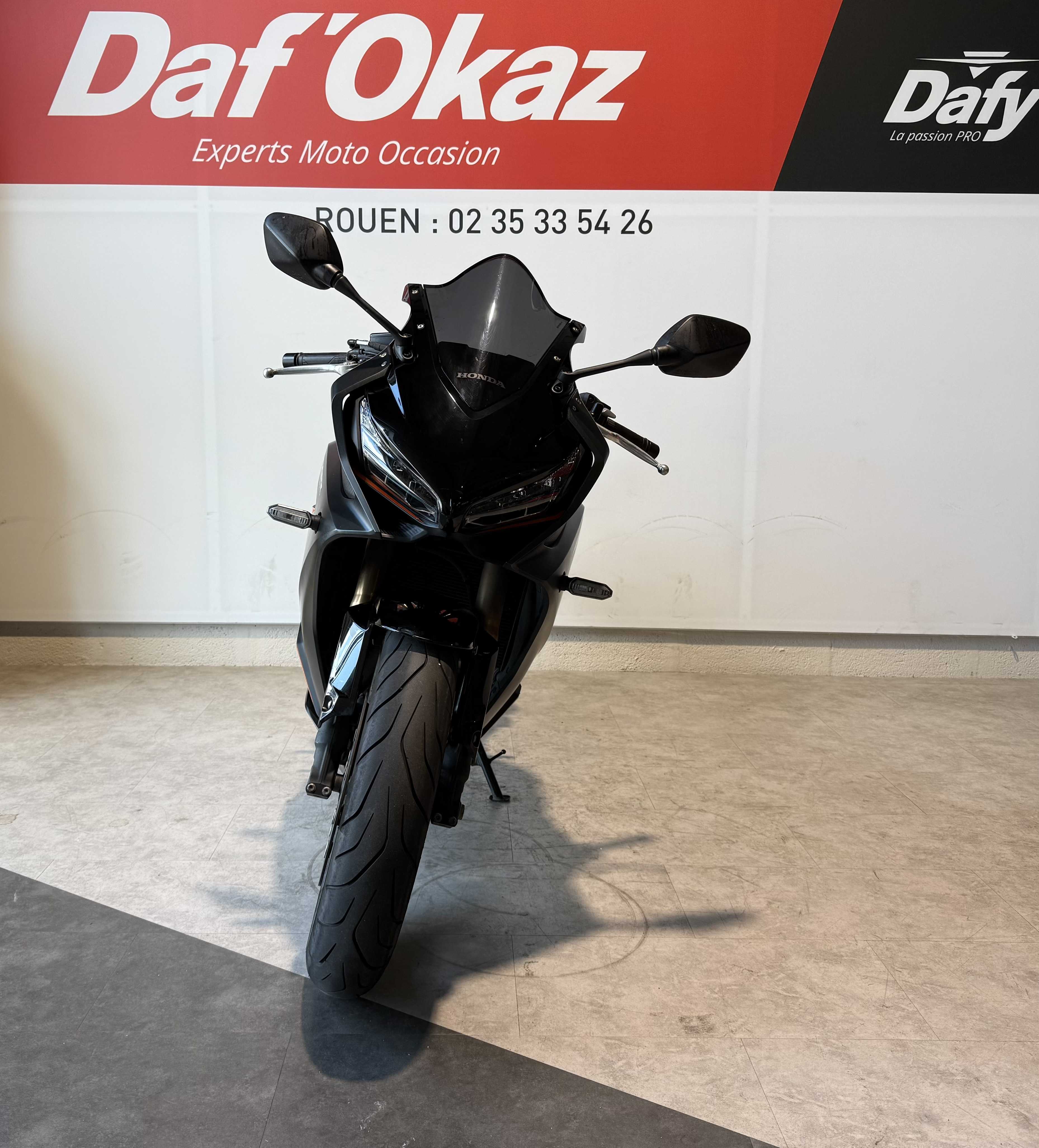 Honda CBR 650 R ABS 2022 HD vue avant