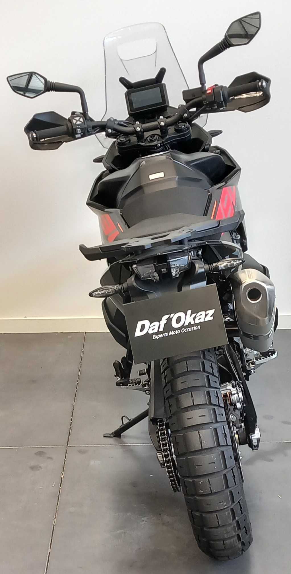 KTM 790 Adventure 2024 HD vue arrière