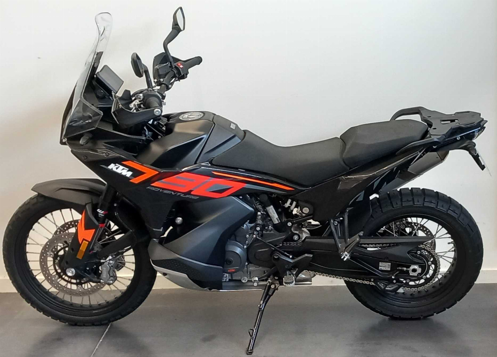 KTM 790 Adventure 2024 vue gauche