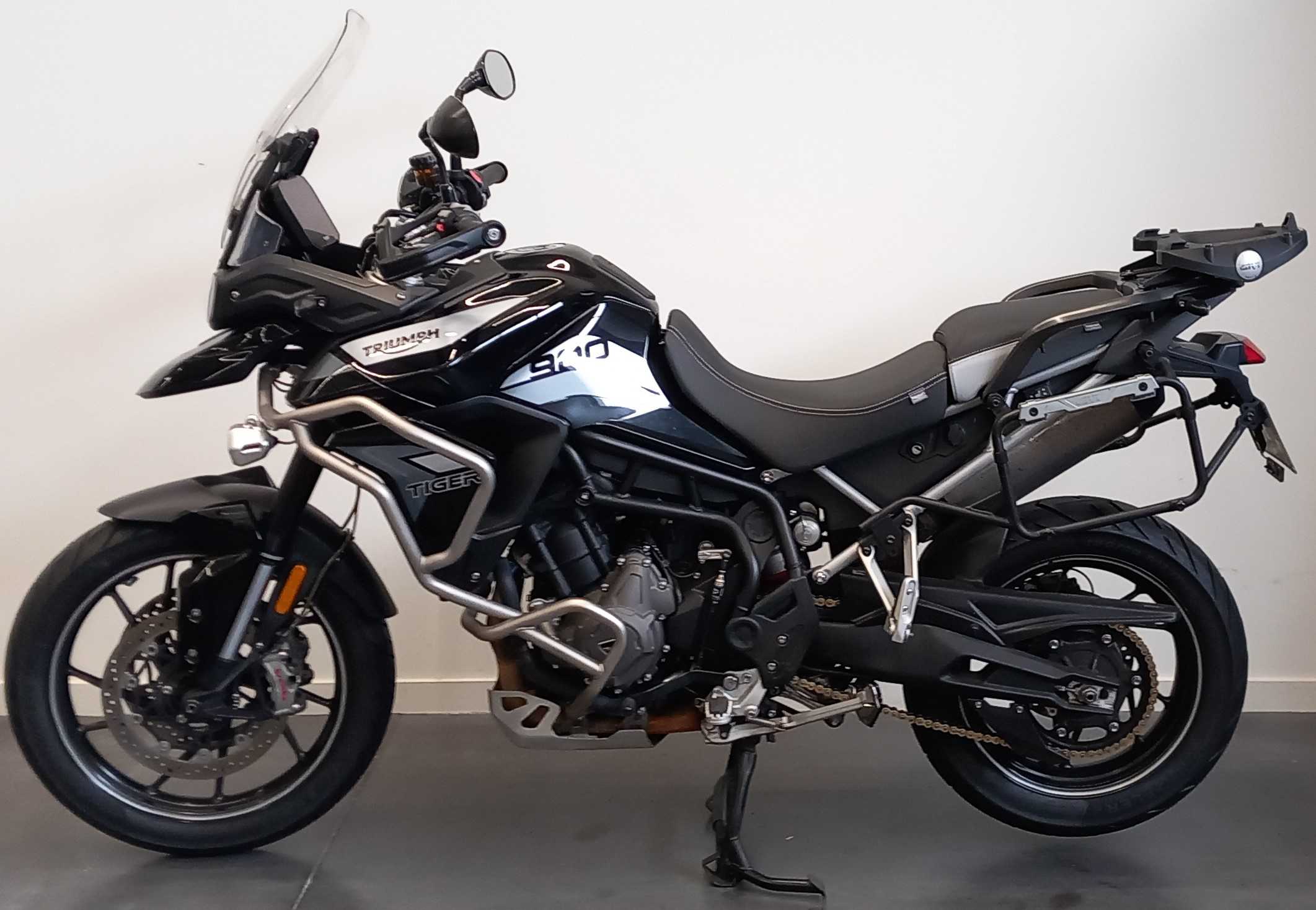 Triumph 900 Tiger GT Pro 2020 HD vue gauche
