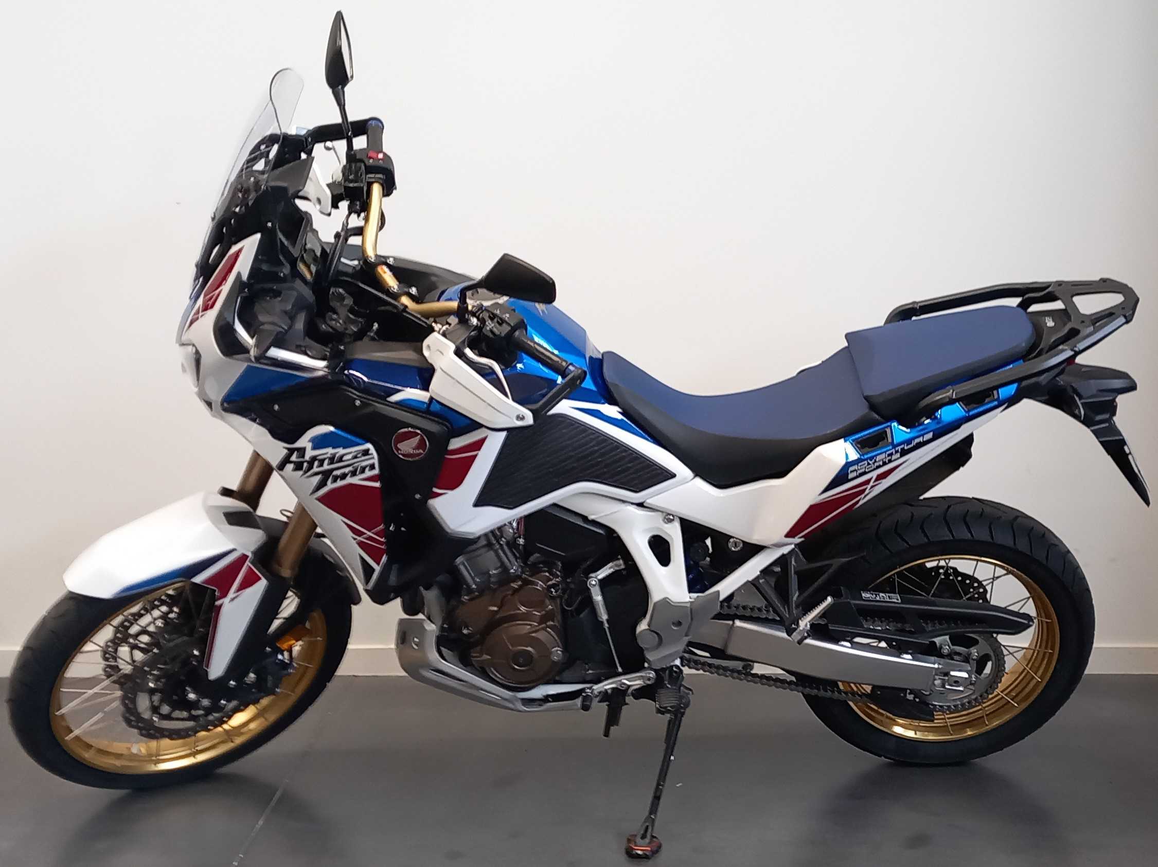 Honda AFRICA TWIN ADVENTURE SPORT 2023 HD vue gauche