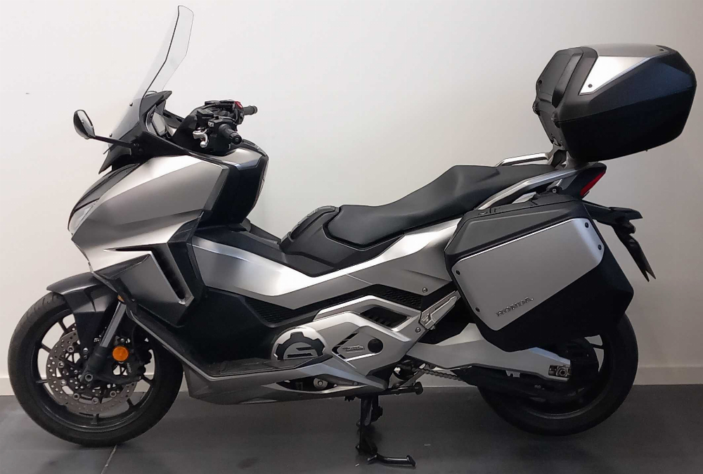 Honda NSS 750 Forza 2022 vue gauche