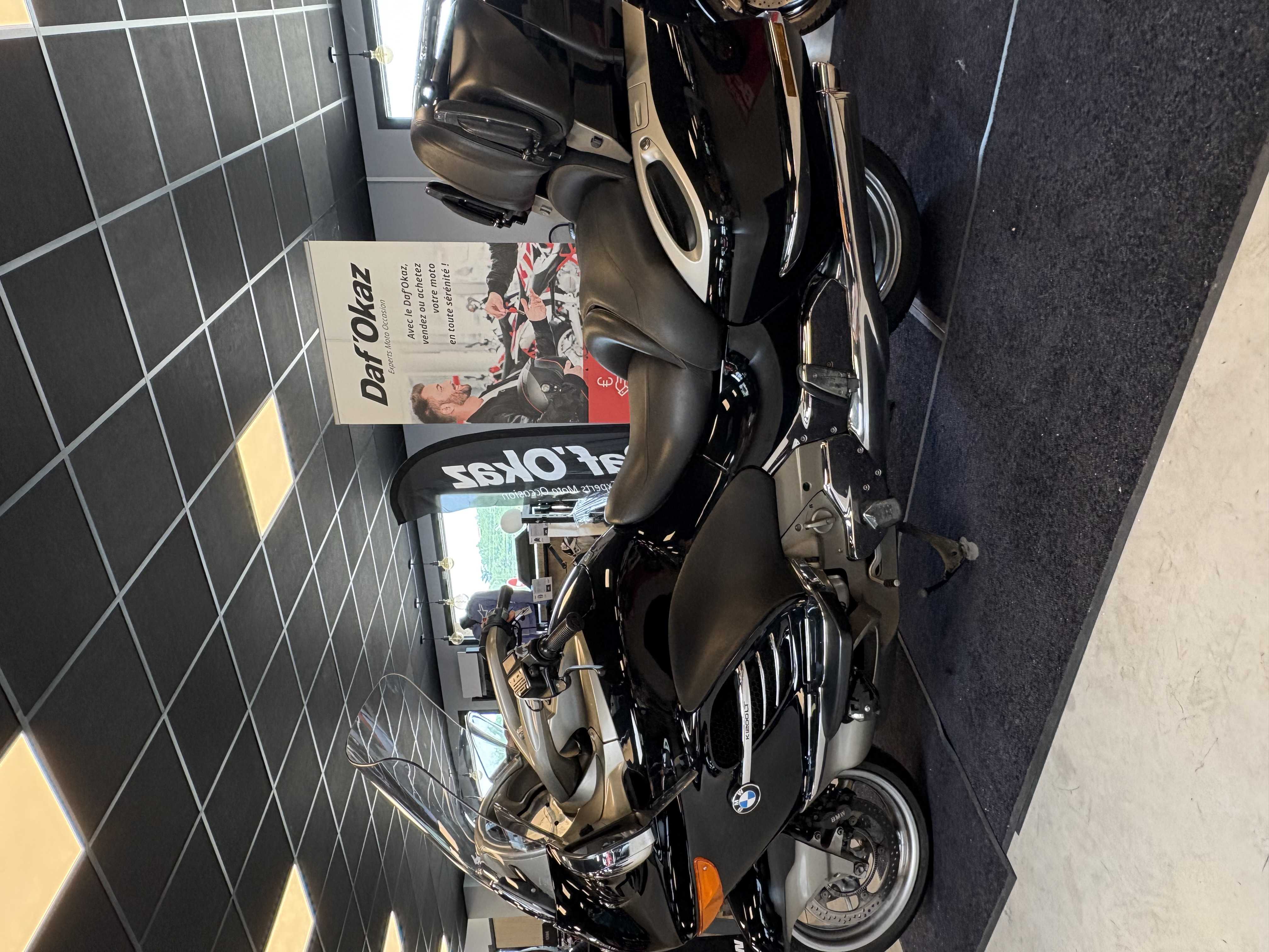 BMW K 1200 LT 2009 HD vue gauche