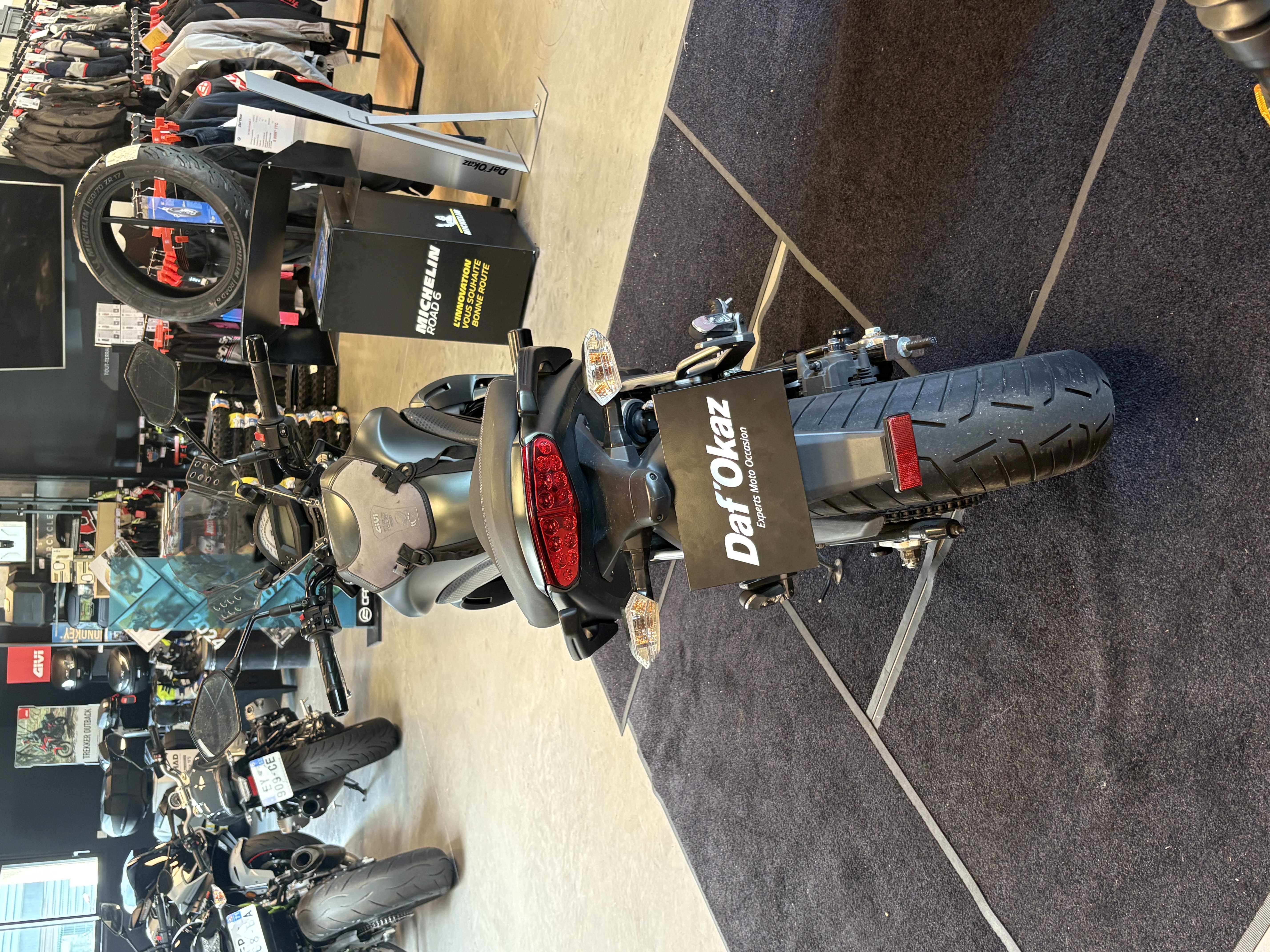 Kawasaki ER-6 N 2011 HD vue arrière