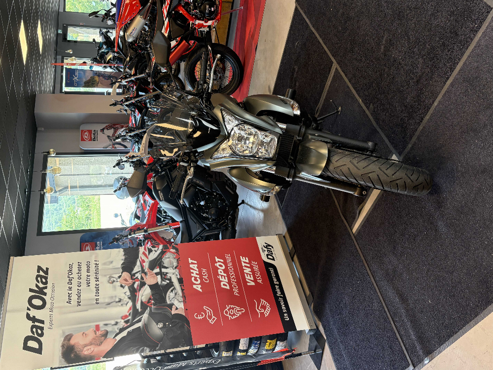 Kawasaki ER-6 N 2011 vue avant