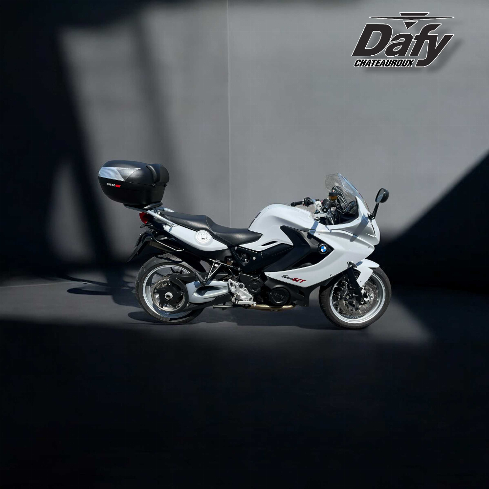 BMW F 800 GT 2014 vue avant