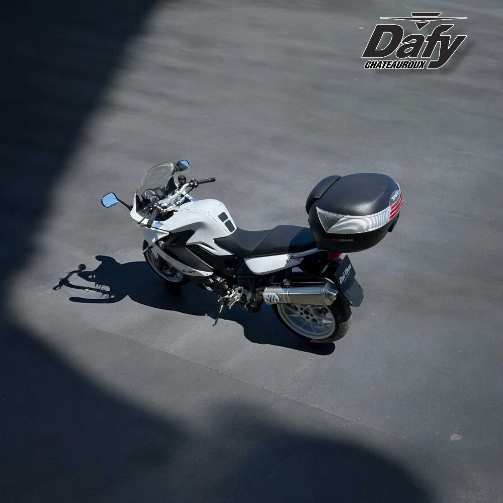 BMW F 800 GT 2014 vue gauche