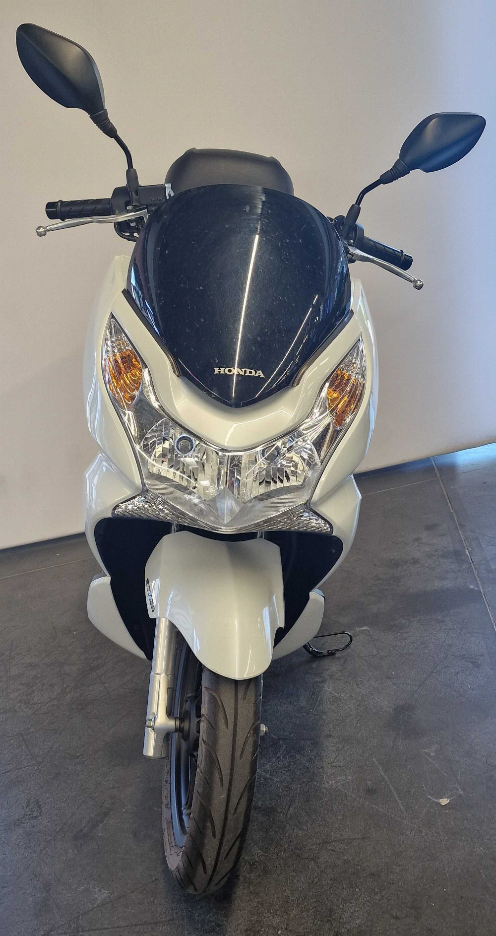 Honda PCX 125 2013 vue avant